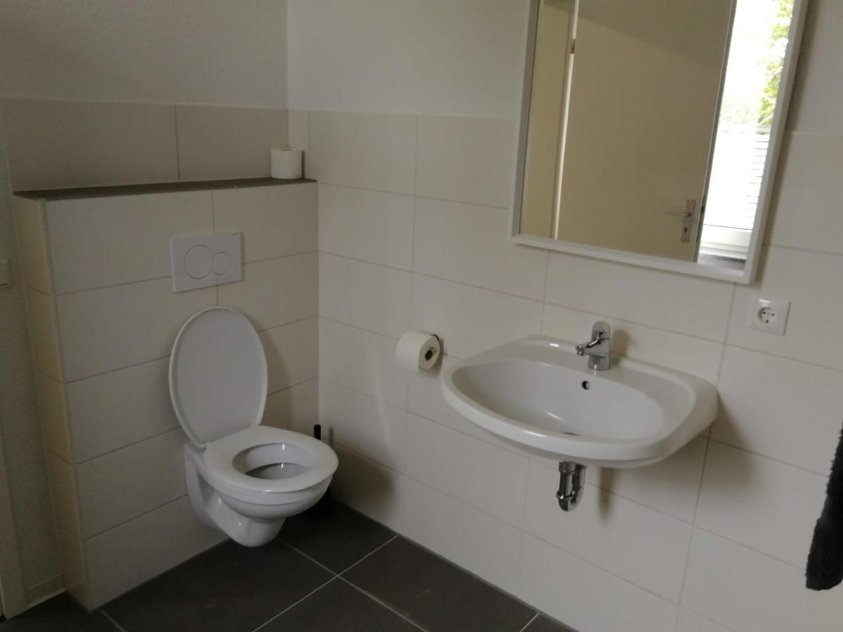 Haupthaus Moeblierte Zimmer Mit Eigenem Bad อูลเซิน ภายนอก รูปภาพ